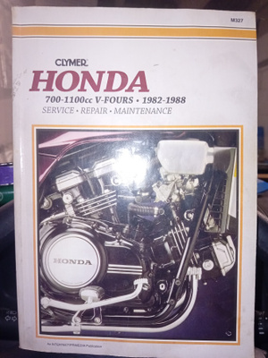 Clymer Honda 700-1100 cc V-FOURS 1982-1988 ( SIS POSTIKULU