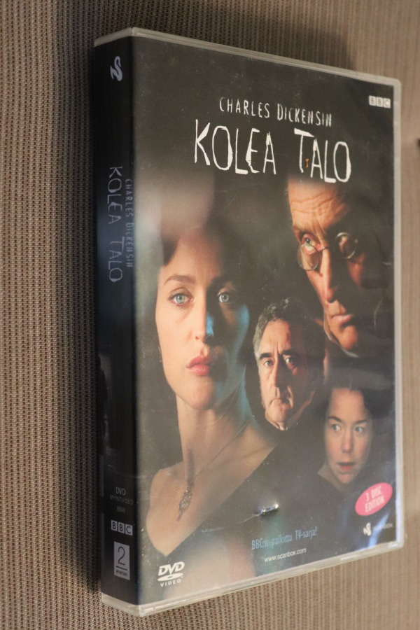 3DVD Charles Dickensin Kolea talo ( 2006 BBC )