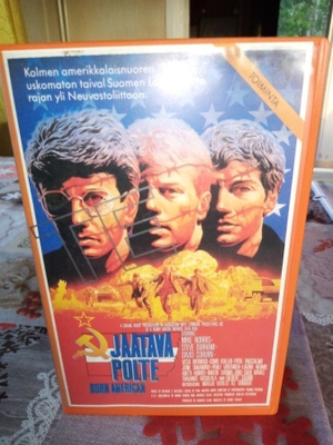 VHS Jäätävä polte ( SIS POSTIKULU)