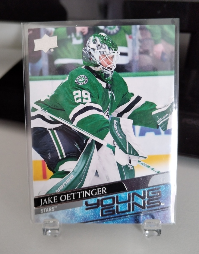 2020 Upper Deck Young Guns Jake Oettinger #246