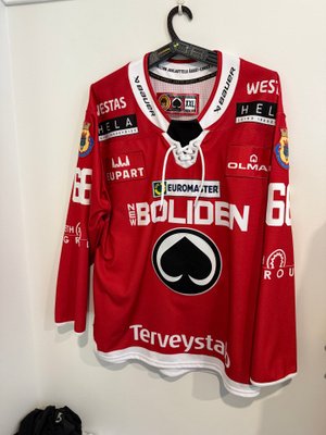 Ässät game worn