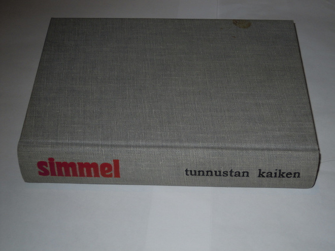 Johannes Mario Simmel : Tunnustan kaiken