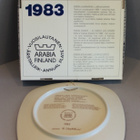 ARABIA KALEVALA SEINÄLAUTANEN. 1983. + PAKKAUS R. UOSIKKINEN - pikkukuva 2