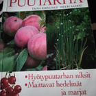 Taina Koivunen, Meeri Saario: Suomalainen piha ja puutarha - pikkukuva 1