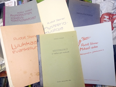 6 kpl Rudolf Steiner A4 kokoisia kirjoja kokoelma  ( SIS POS