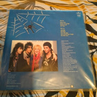 Lita Ford – Dancin' On The Edge - pikkukuva 2