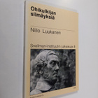 Niilo Luukanen : Ohikulkijan silmäyksiä (signeerattu) - pikkukuva 1