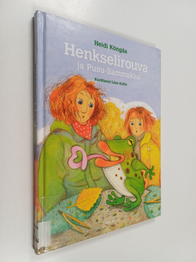 Heidi Köngäs : Henkselirouva ja Pusu-Sammakko