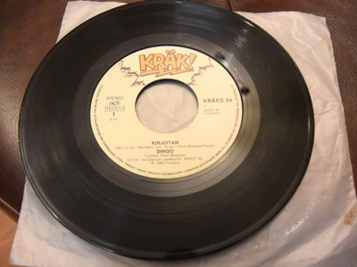 Dingo – Kirjoitan / Rio Ohoi