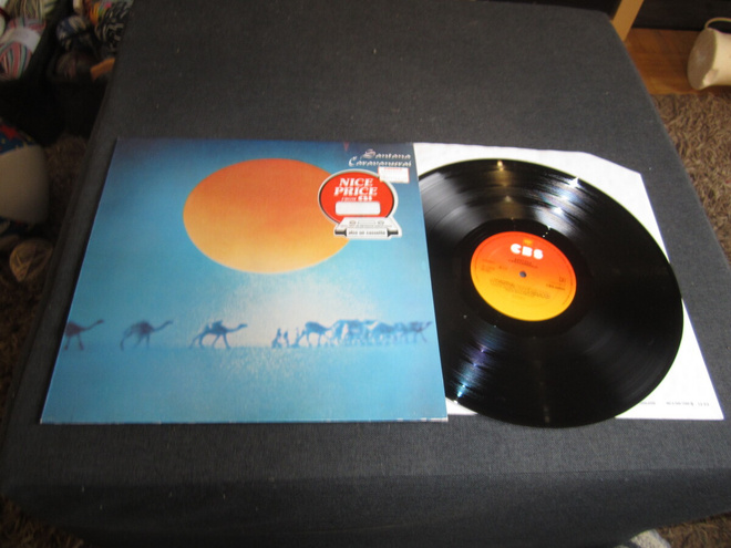 SANTANA -CARAVANSERAI ( hienokuntoinen LP )