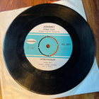 Johnny - Iltaseuraa/ Hymyhuulet 7” single - pikkukuva 1