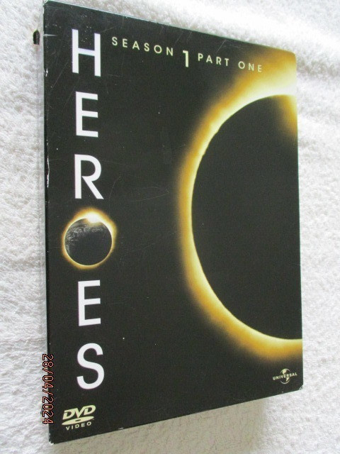 HEROES KAUSI 1 (4 x DVD) SEASON 1 PART 1