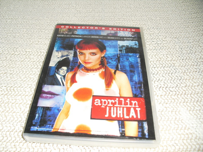 APRILIN JUHLAT (Katie Holmes)***