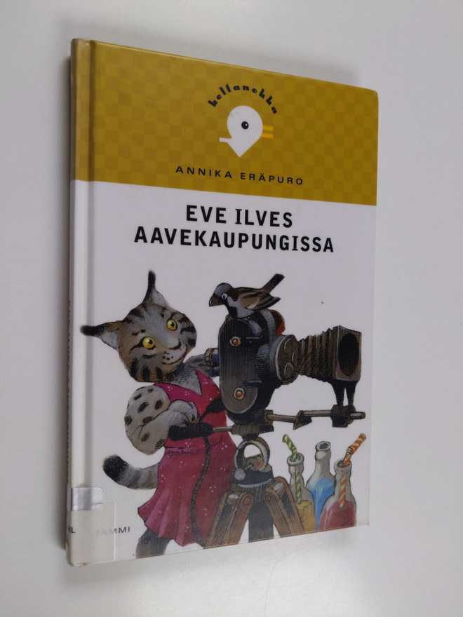 Annika Eräpuro : Eve Ilves aavekaupungissa