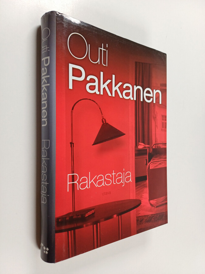 Outi Pakkanen : Rakastaja