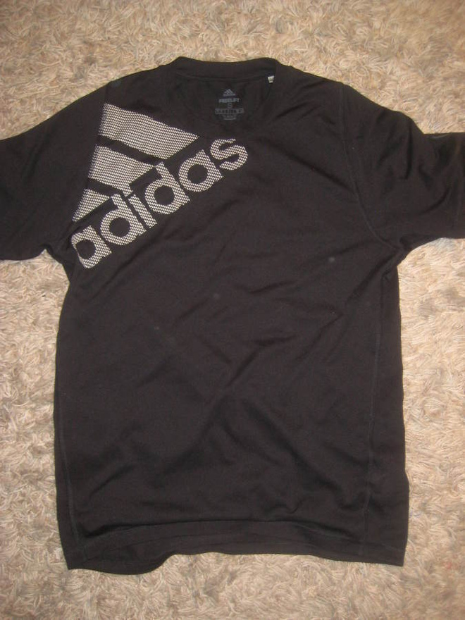 ** Adidas Climate tekninen t-paita   koko s *