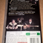 KULKURI JA JOUTSEN VHS - pikkukuva 2