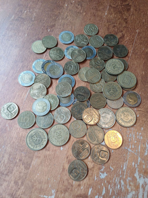 5, 10 ja 20 Markkasii. Yht. 450 Markkaa