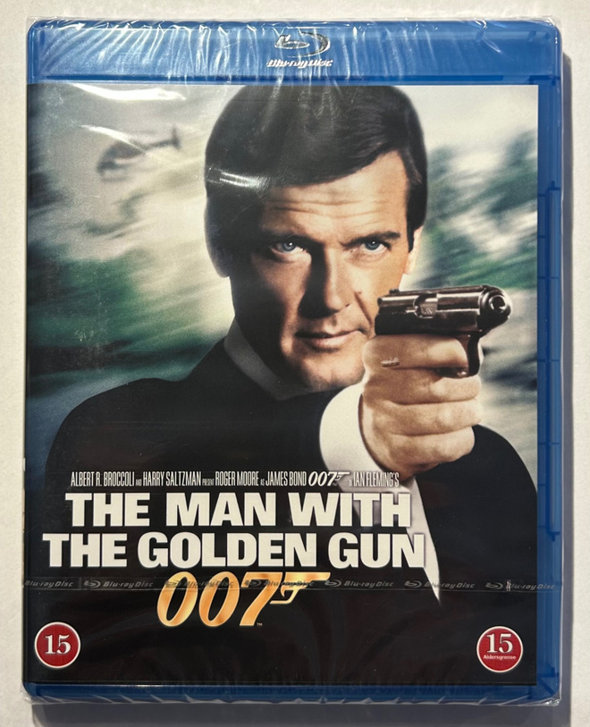 James Bond 007: Kultainen ase - Blu-ray, uusi
