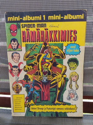 Hämähäkkimies minialbumi 1