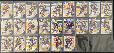 09-10 Espoo Blues Team Issue keräilykorttikokoa