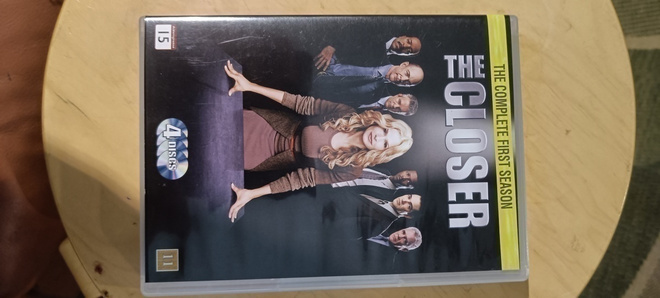 Ratkaisija Closer kausi 1 ( 4 DVD)