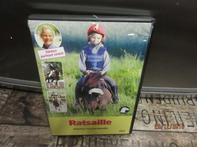 Ratsaille ohjelma hevosrakkaille (DVD)