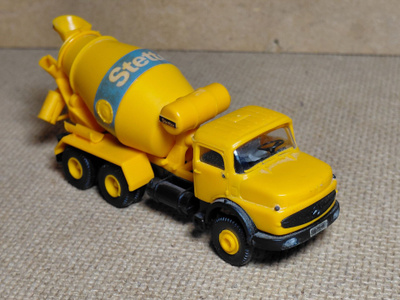 Mercedes-Benz	LAK2624	betoniauto	1979	keltainen	Stetter	1:87