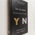Mikael Krogerus : The test book : 64 tools to lead you to... - pikkukuva 1