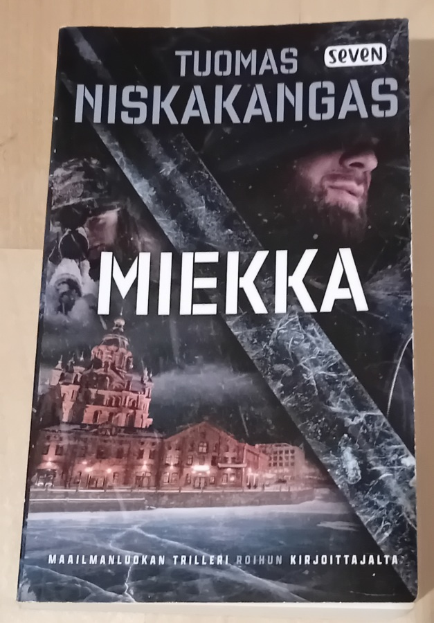 Tuomas Niskakangas - Miekka