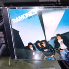 CD Ramones : Leave home ( JAPANI PAINOS ) SIS POSTIKULU - pikkukuva 1
