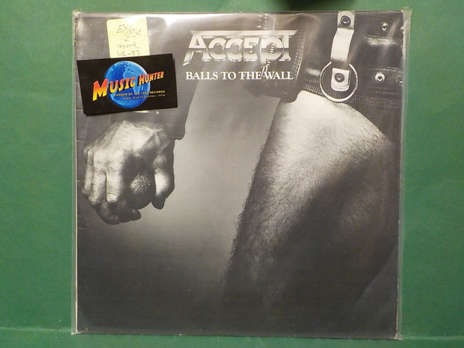 ACCEPT - BALLS TO THE WALL - UK -83 EX/EX LP