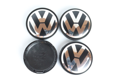Volkswagen vannekeskiöt – Kromi-Musta – 56mm (4kpl sarja)