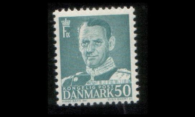 Tanska 335 ** Frederik IX 50 öre sinivihreä (1952)