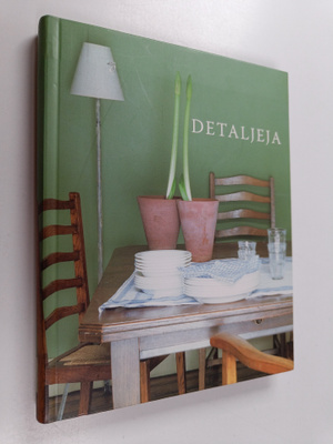 Detaljeja