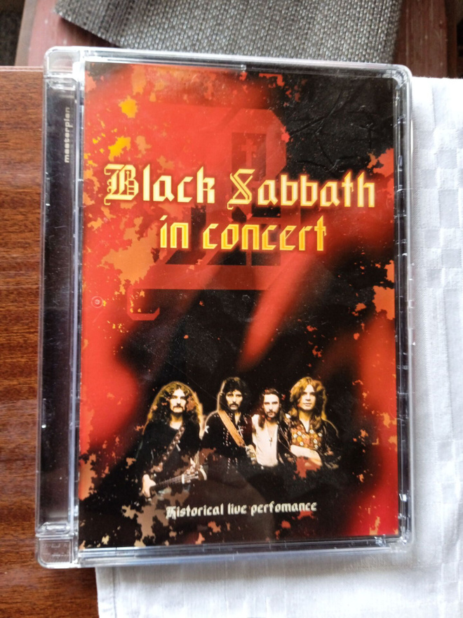 DVD- MUSIIKKI LEVY: BLACK SABBATH : IN CONCERT