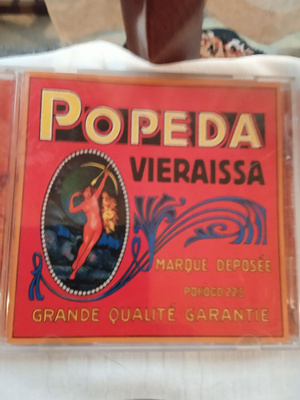 CD- LEVY : POPEDA : VIERAISSA