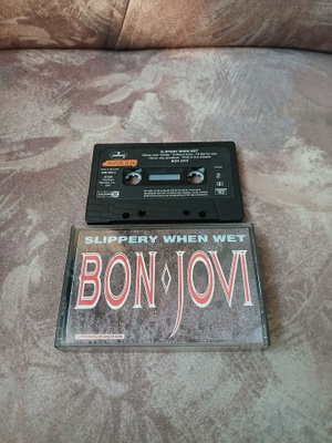 Bon Jovi – Slippery When Wet KASETTI