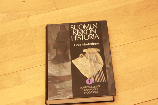 Eino Murtorinne Suomen kirkon historia 4 1900-1990 A1