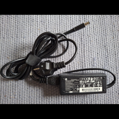 Alkup. HP kannetavan virtalähde 19.5V 3.33A 65W power supply