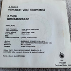 PUOLIKUU: Viimeiset viisi kilometriä * Lumisateeseen - pikkukuva 2