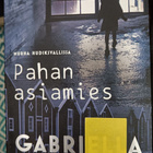 Gabriella Ullberg Westin Pahan asiamies - pikkukuva 1