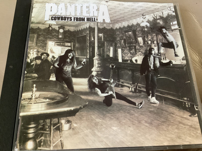 PANTERA / Cowboys From Hell
