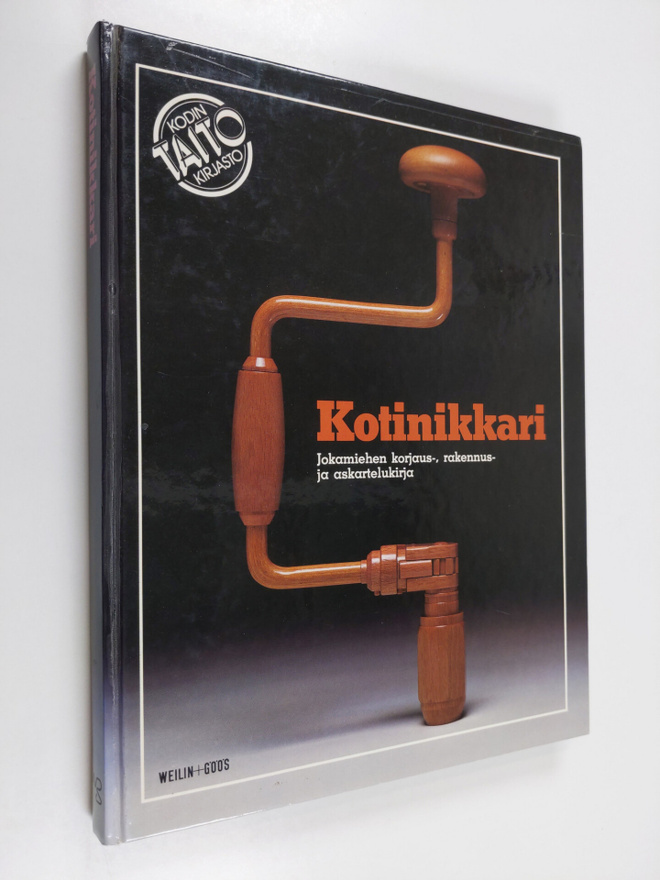 Lawrence ym. (engl. laitoksen toim.) Clarke : Kotinikkari...