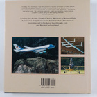 Mike Spick : Milestones of manned flight : the ages of fl... - pikkukuva 2