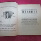 VEIKKO HUUSKONEN - PIANOHARMONIKKAOPAS v 1969 - pikkukuva 2