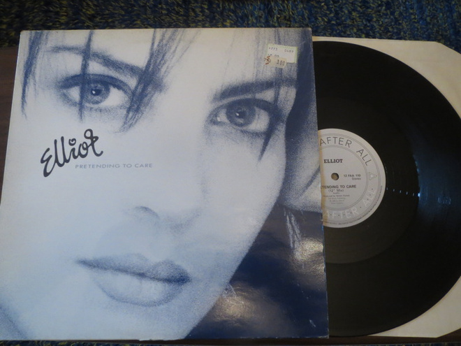 Elliot: Pretending To Care maxisinglevinyyli
