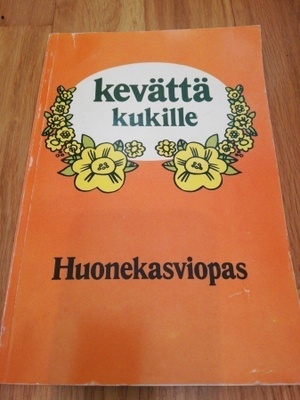 ESKO PUUPPONEN : Huonekasviopas