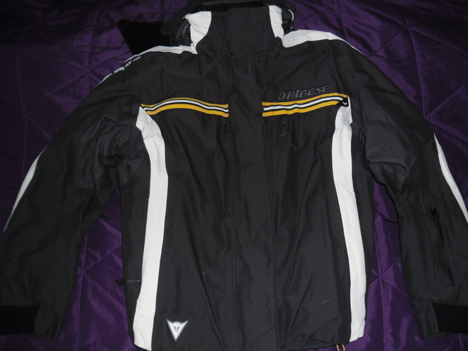 Dainese naisten core-tex takki koko M