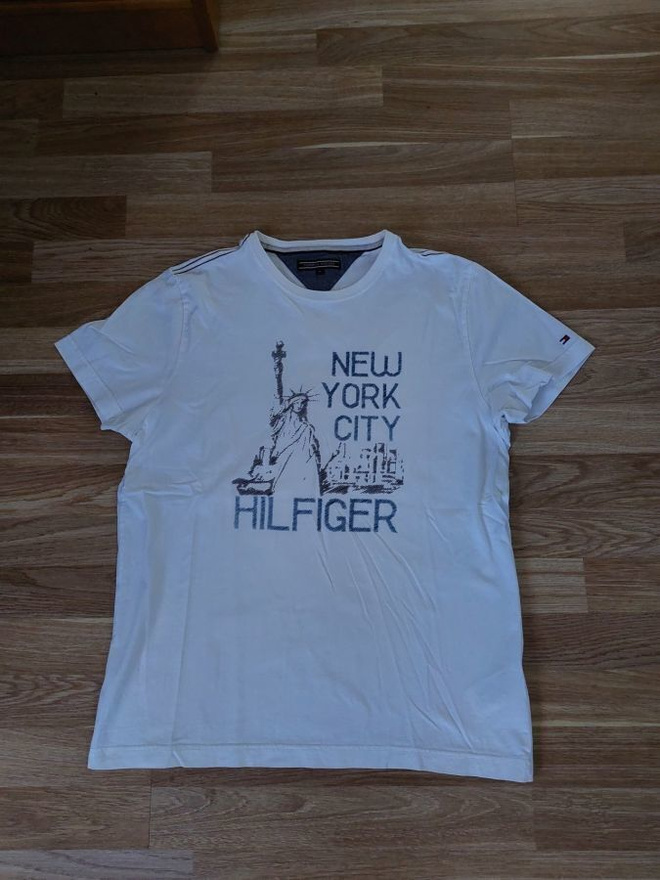 Tommy Hilfiger t-paita miehelle koko M
